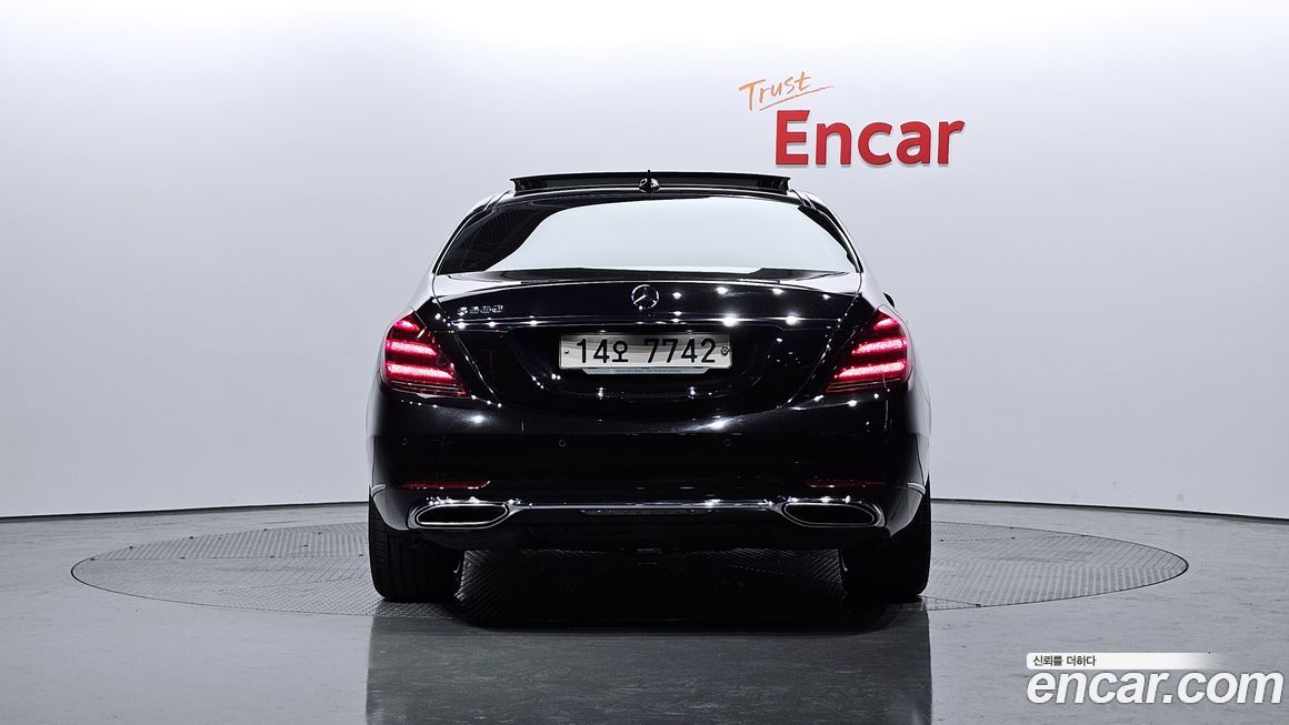 Mercedes-Benz S-Class 2019