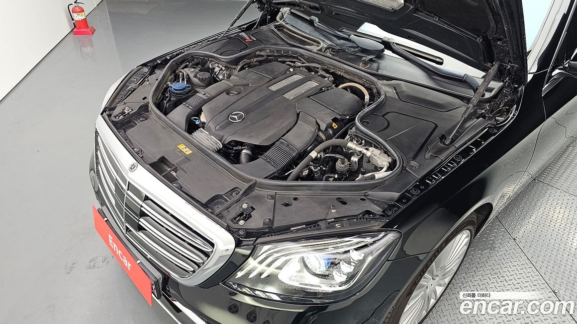 Mercedes-Benz S-Class 2019