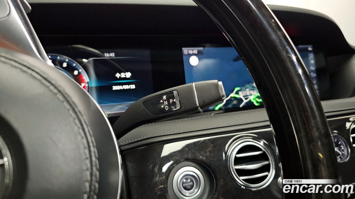 Mercedes-Benz S-Class 2019