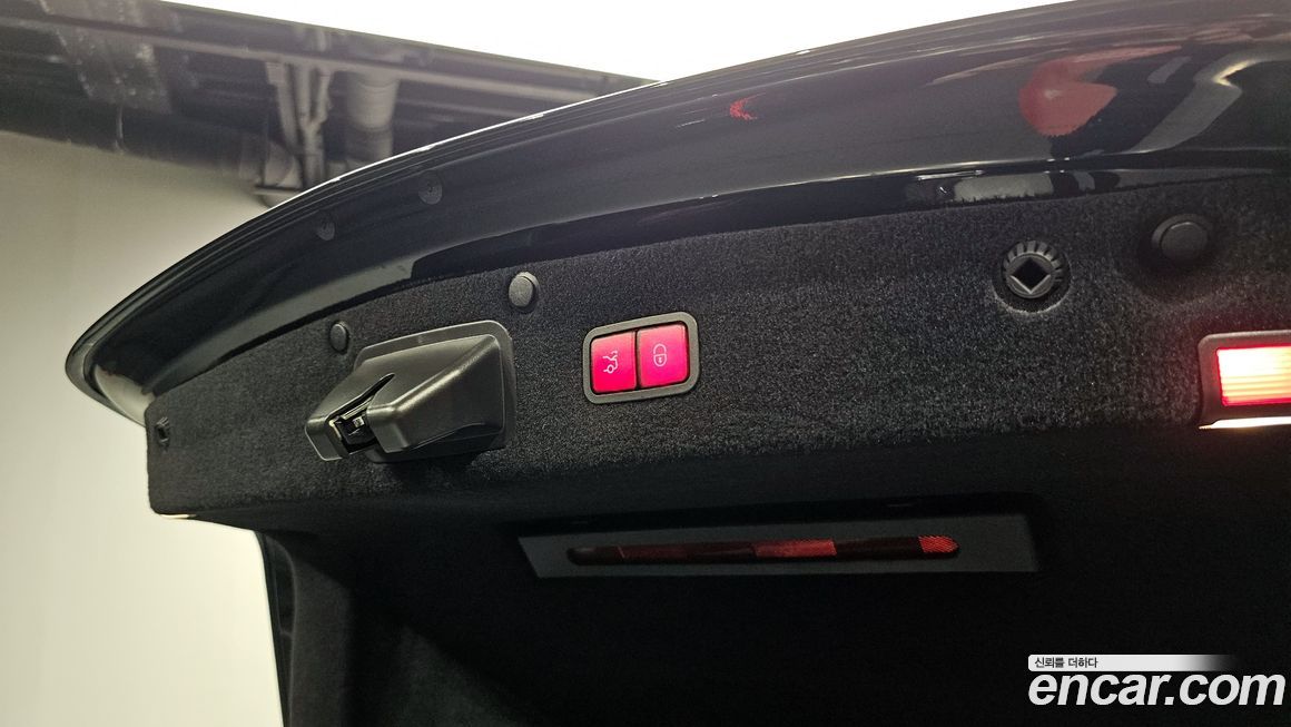 Mercedes-Benz S-Class 2019