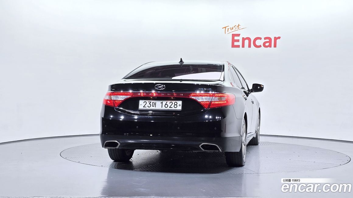 Hyundai Grandeur 2015