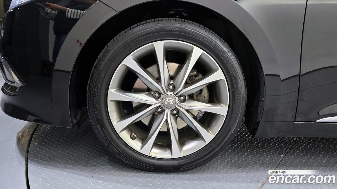 Hyundai Grandeur 2015