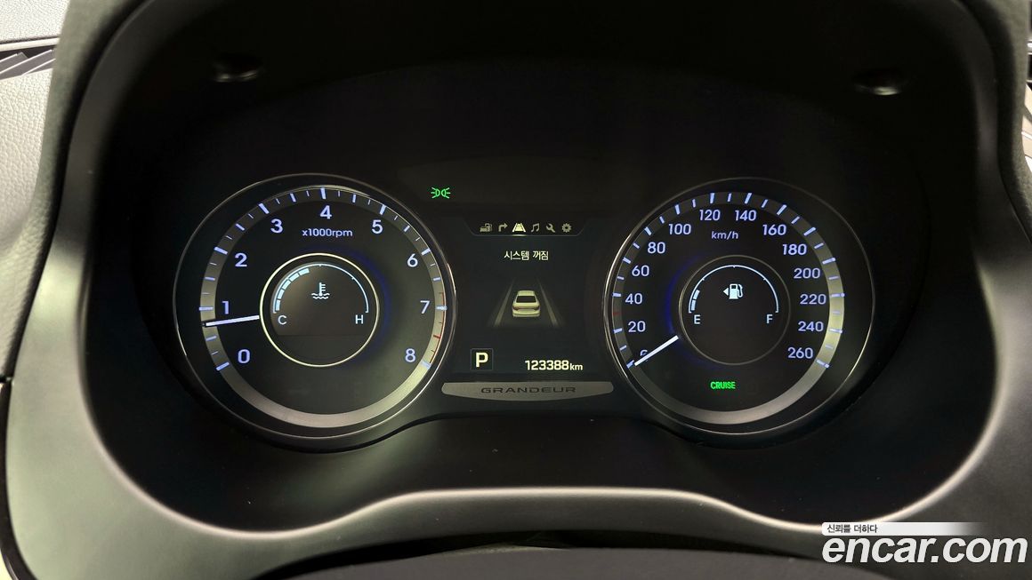 Hyundai Grandeur 2015