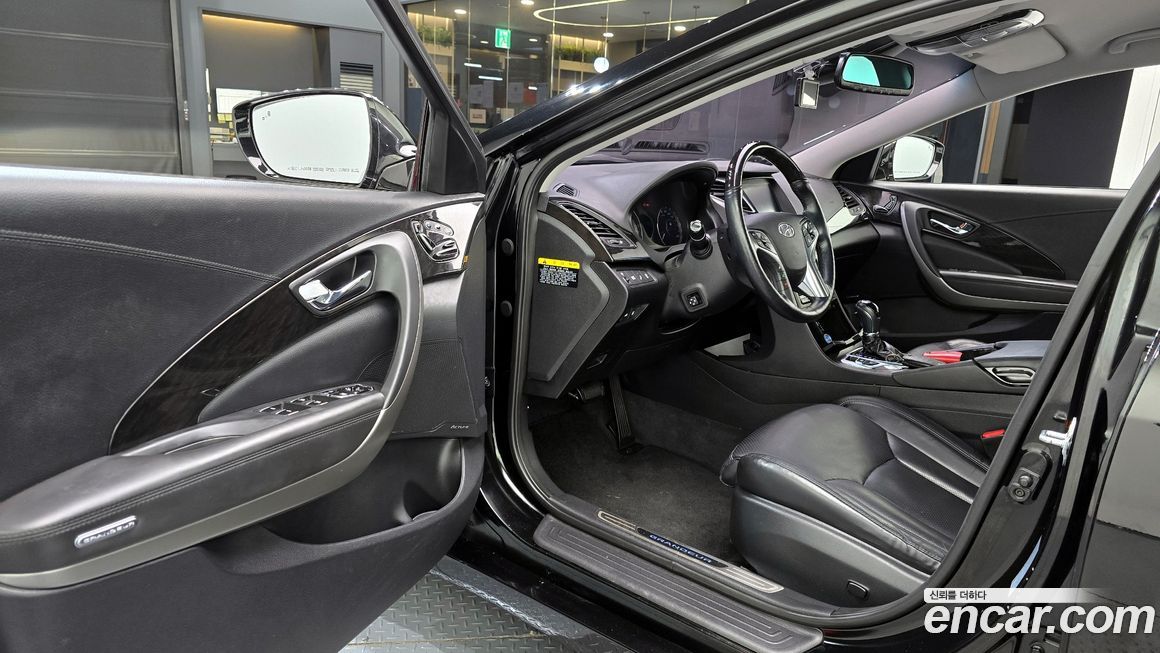 Hyundai Grandeur 2015