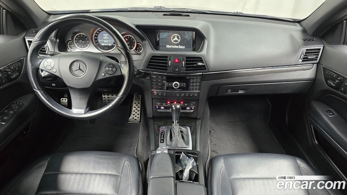 Mercedes-Benz E-Class 2011