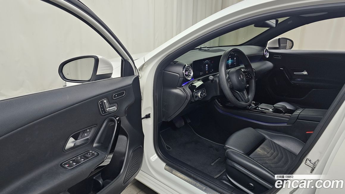 Mercedes-Benz A-Class 2020