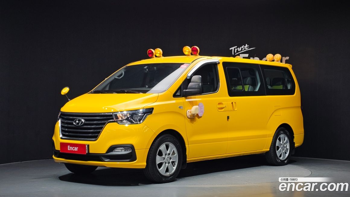 Hyundai Starex 2019
