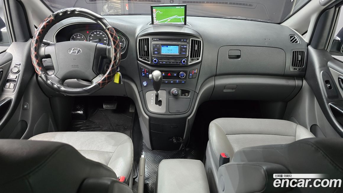 Hyundai Starex 2019