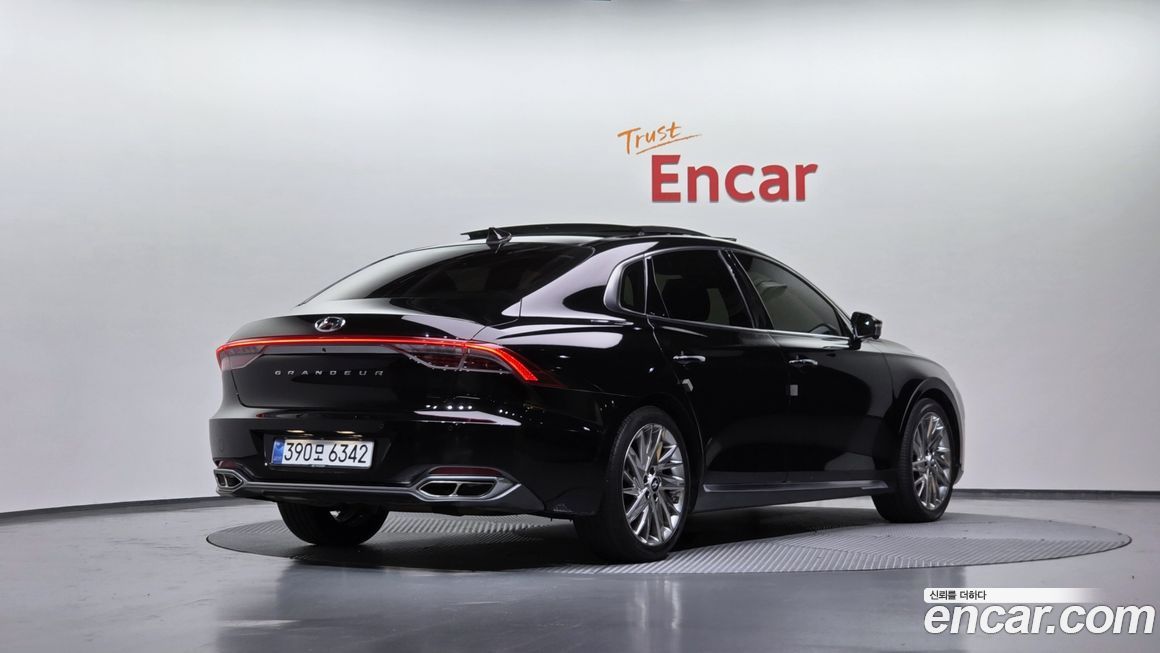 Hyundai Grandeur 2021