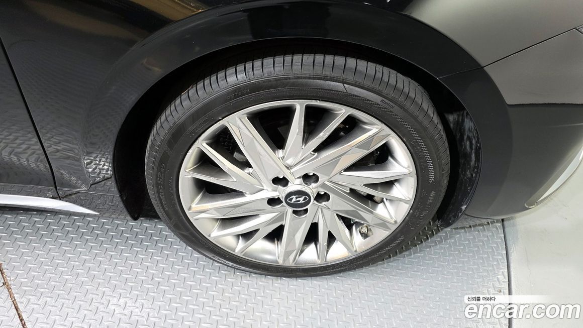 Hyundai Grandeur 2021