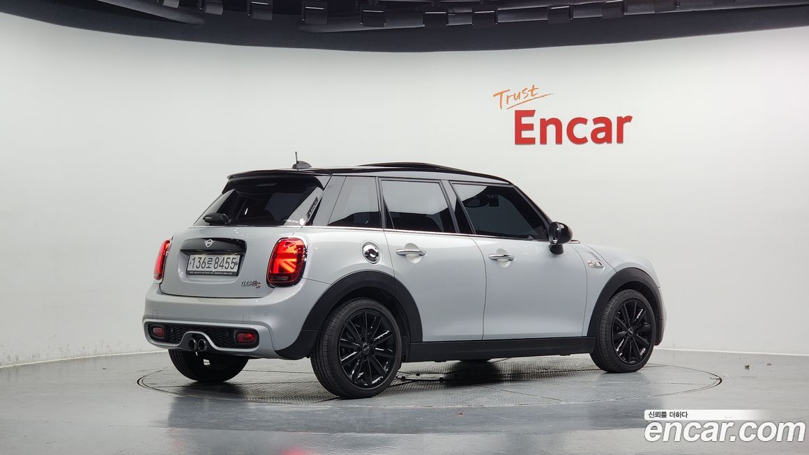 Mini Cooper 2019