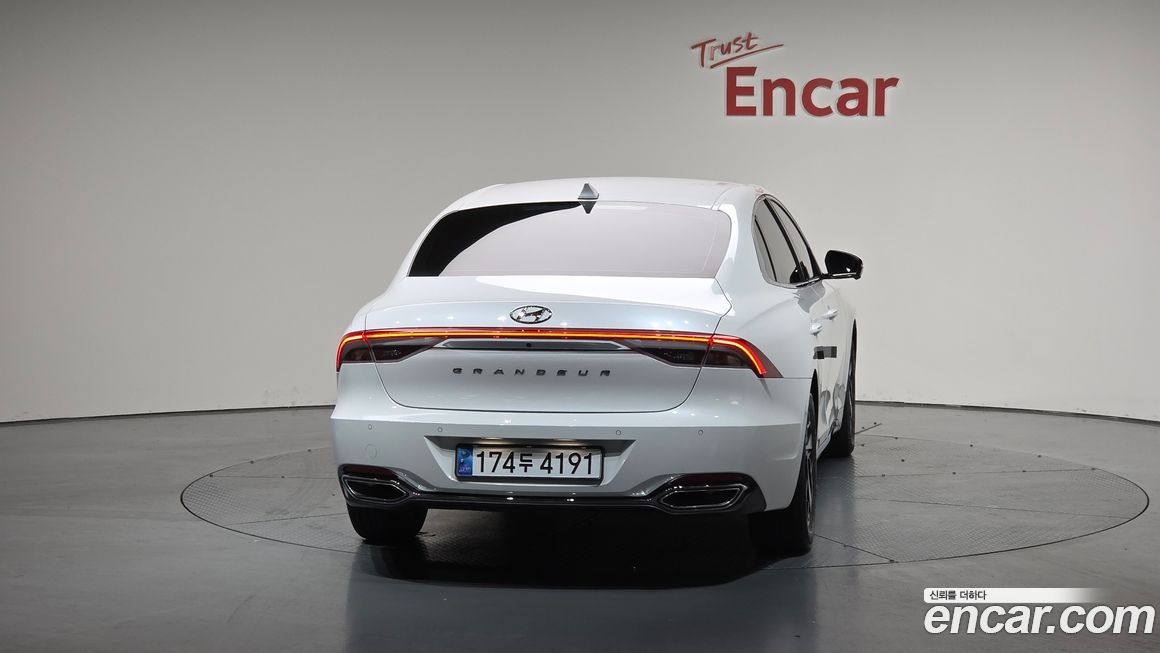 Hyundai Grandeur 2022