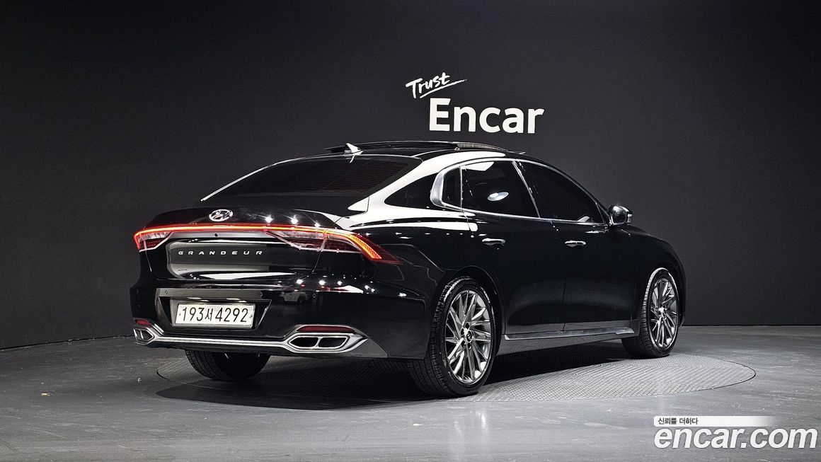 Hyundai Grandeur 2020