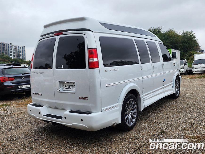 GMC Savana 2020