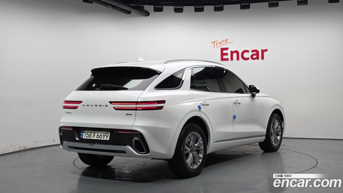 Genesis GV70 2021