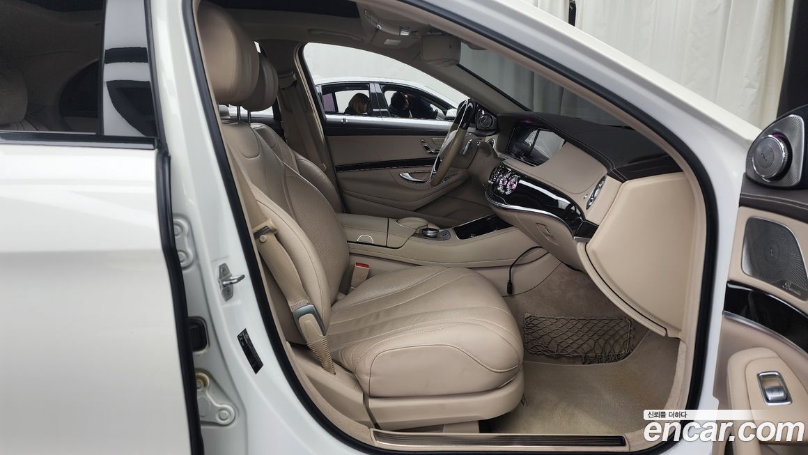 Mercedes-Benz S-Class 2016