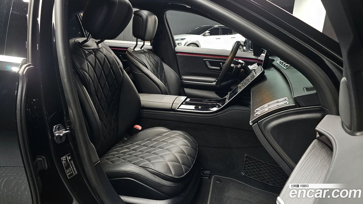 Mercedes-Benz S-Class 2022