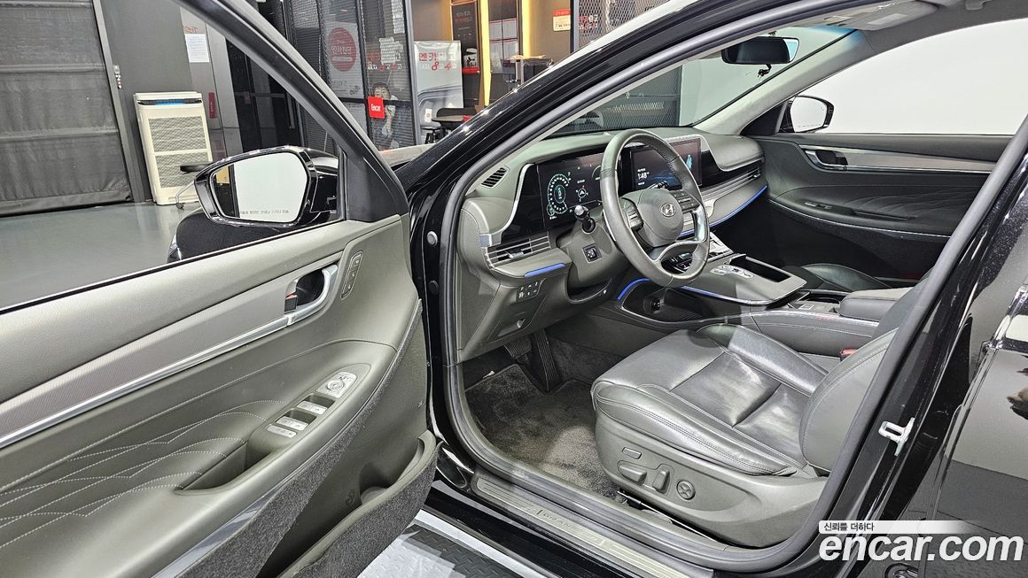 Hyundai Grandeur 2020