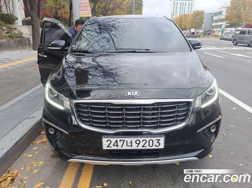 Kia Canival 2019