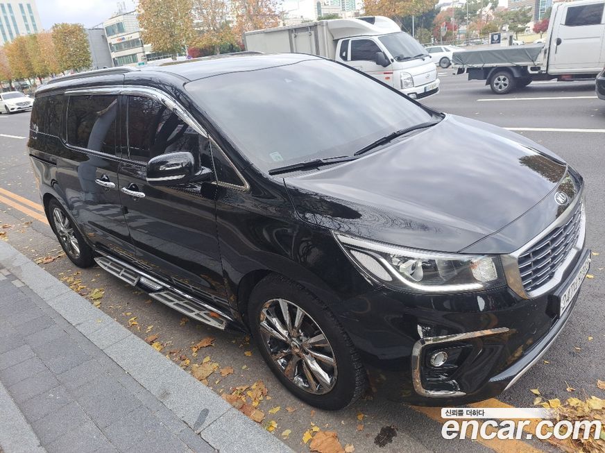 Kia Canival 2019