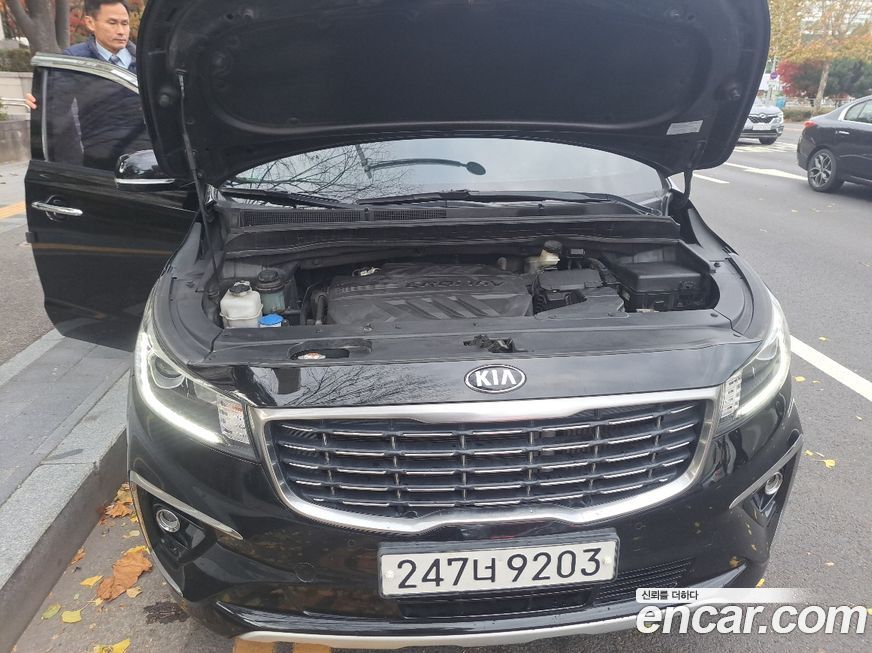 Kia Canival 2019