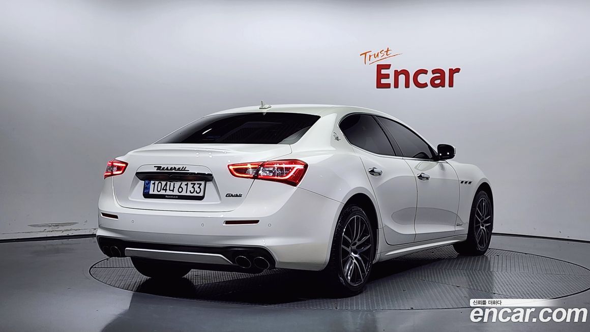 Maserati Ghibli 2018