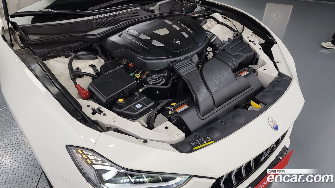 Maserati Ghibli 2018