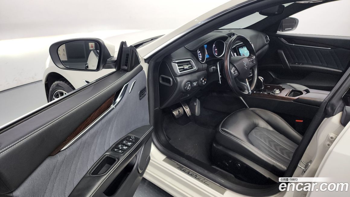 Maserati Ghibli 2018