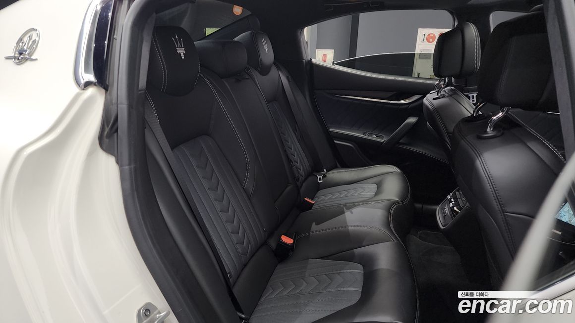 Maserati Ghibli 2018