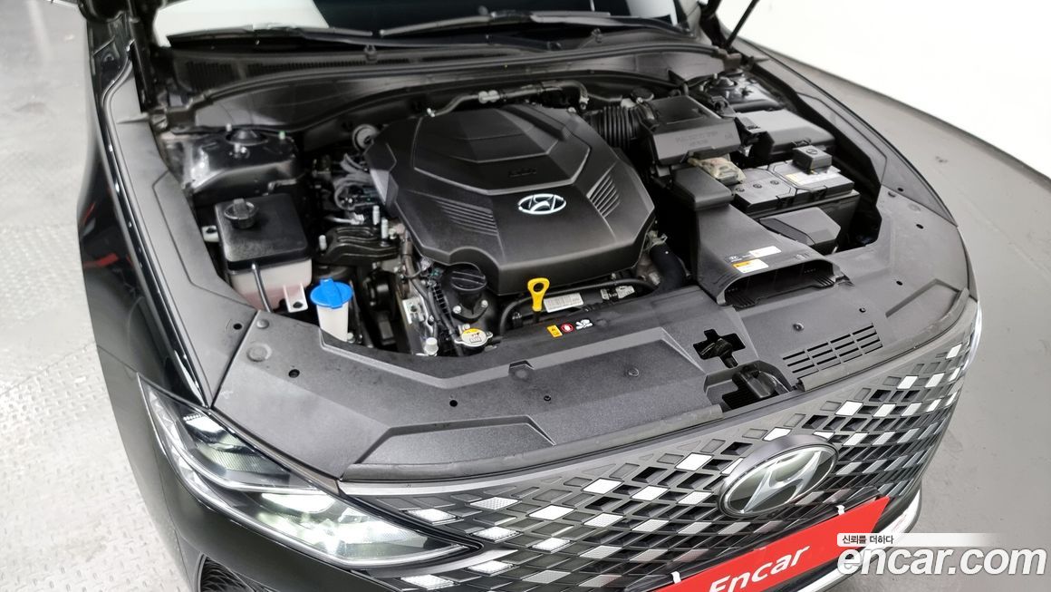 Hyundai Grandeur 2022