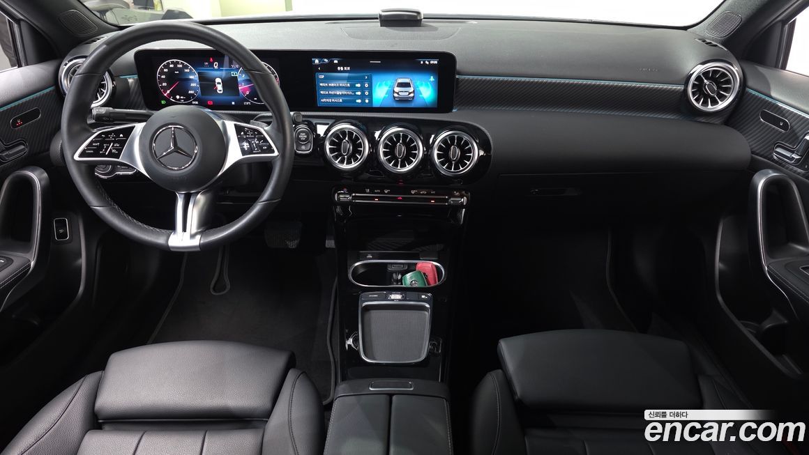 Mercedes-Benz A-Class 2024