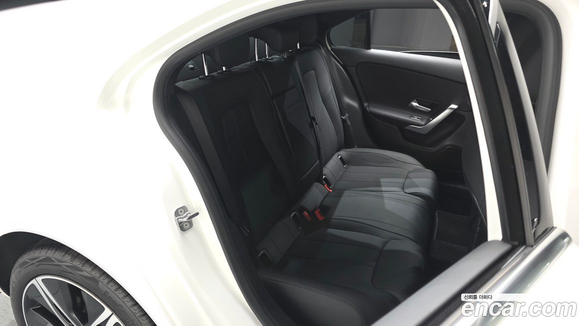 Mercedes-Benz A-Class 2024