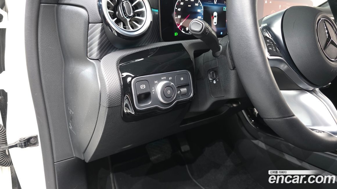 Mercedes-Benz A-Class 2024