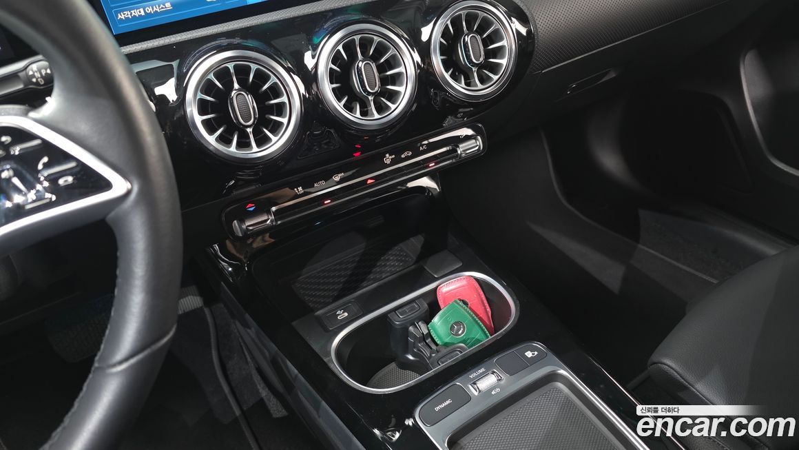 Mercedes-Benz A-Class 2024