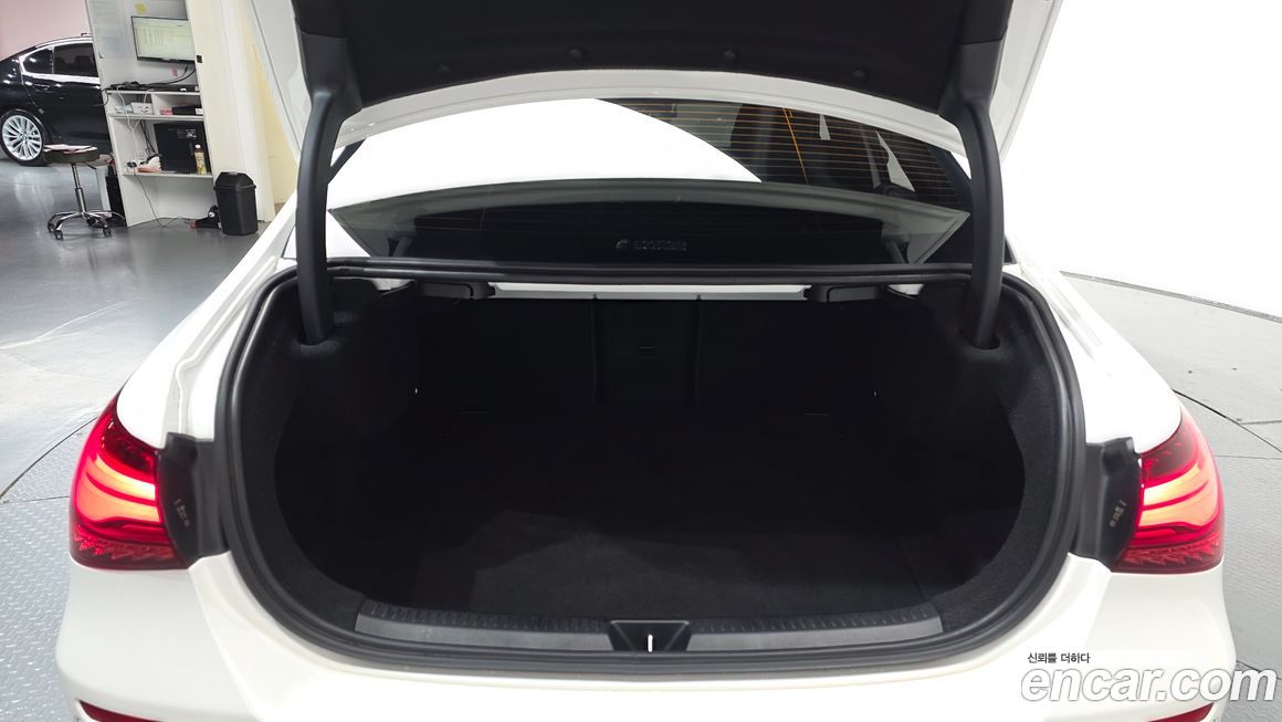 Mercedes-Benz A-Class 2024