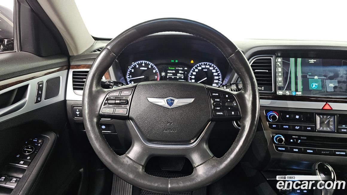 Hyundai Genesis 2015