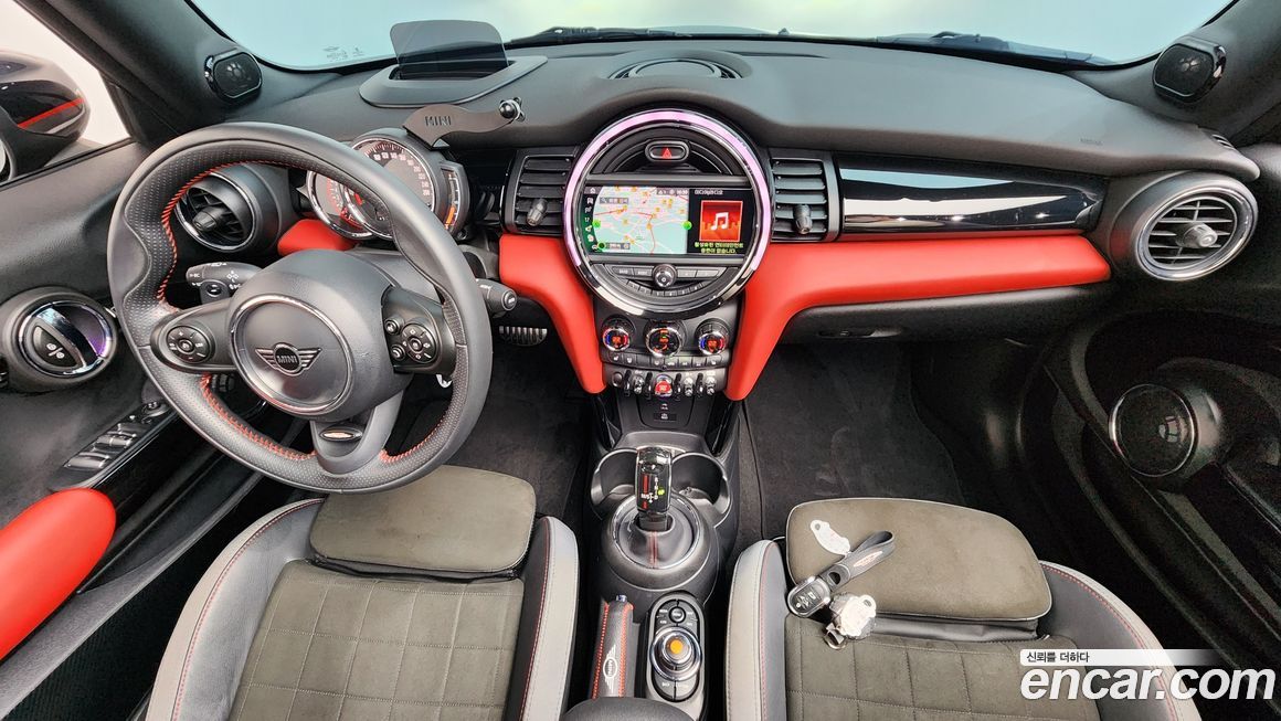 Mini Cooper Convertible 2020