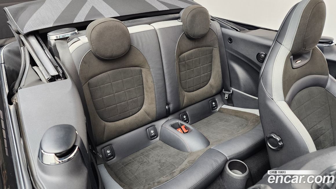 Mini Cooper Convertible 2020