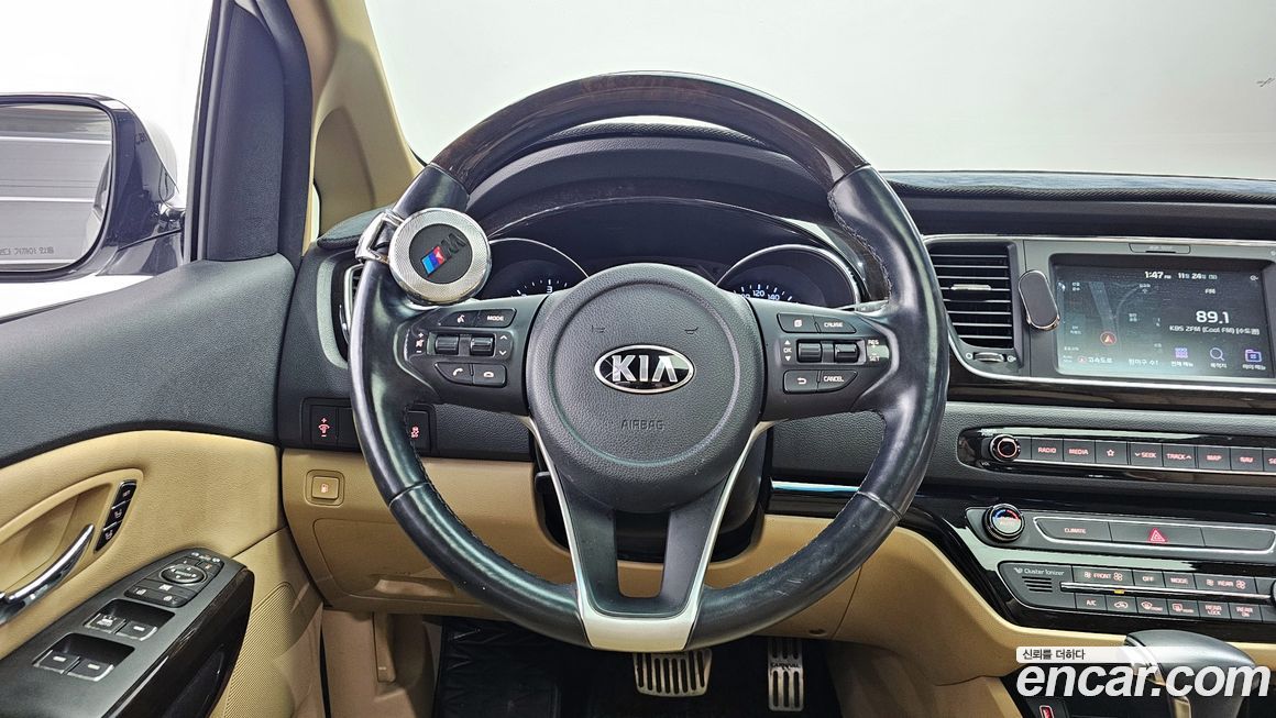 Kia Canival 2019