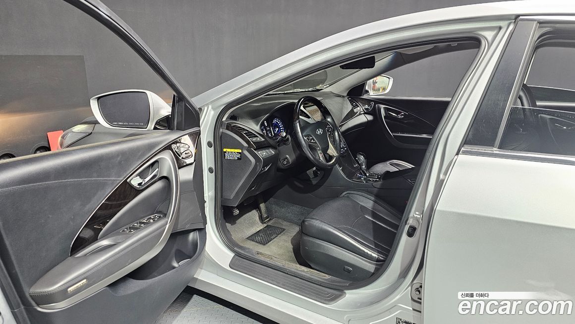 Hyundai Grandeur 2013