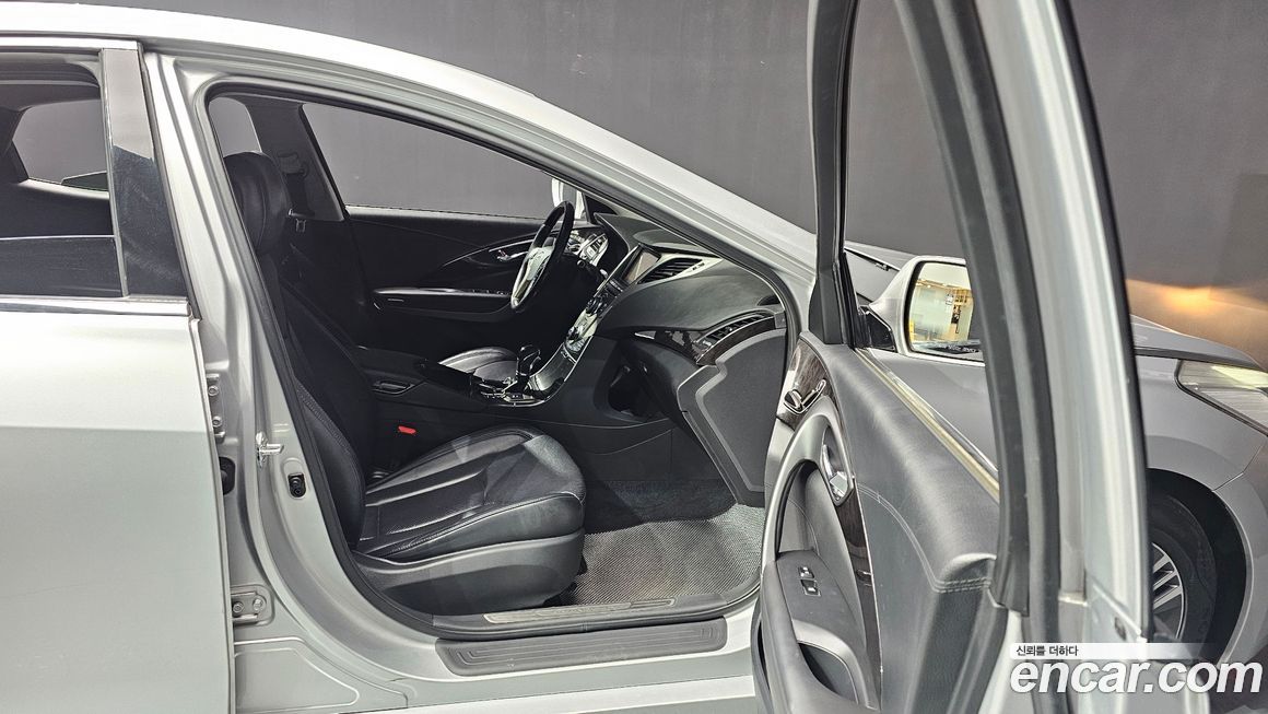 Hyundai Grandeur 2013