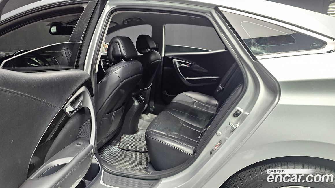 Hyundai Grandeur 2013