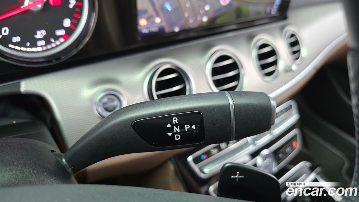 Mercedes-Benz E-Class 2018