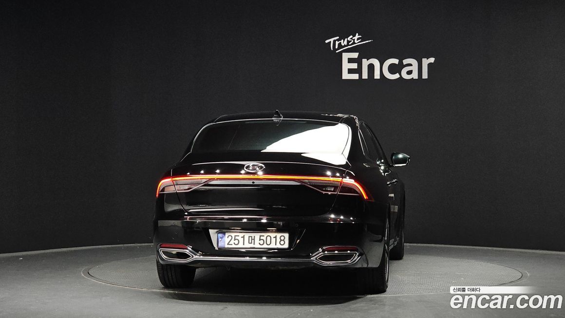 Hyundai Grandeur 2021