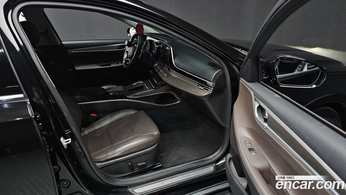 Hyundai Grandeur 2021