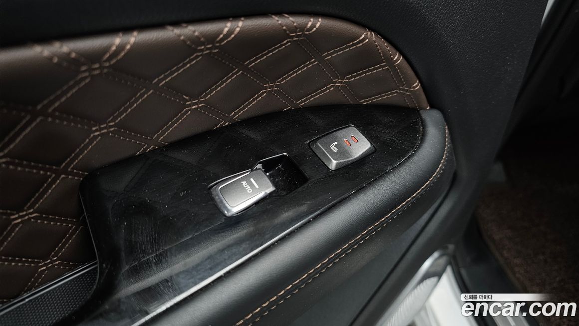 KG_Mobility_Ssangyong Rexton 2023