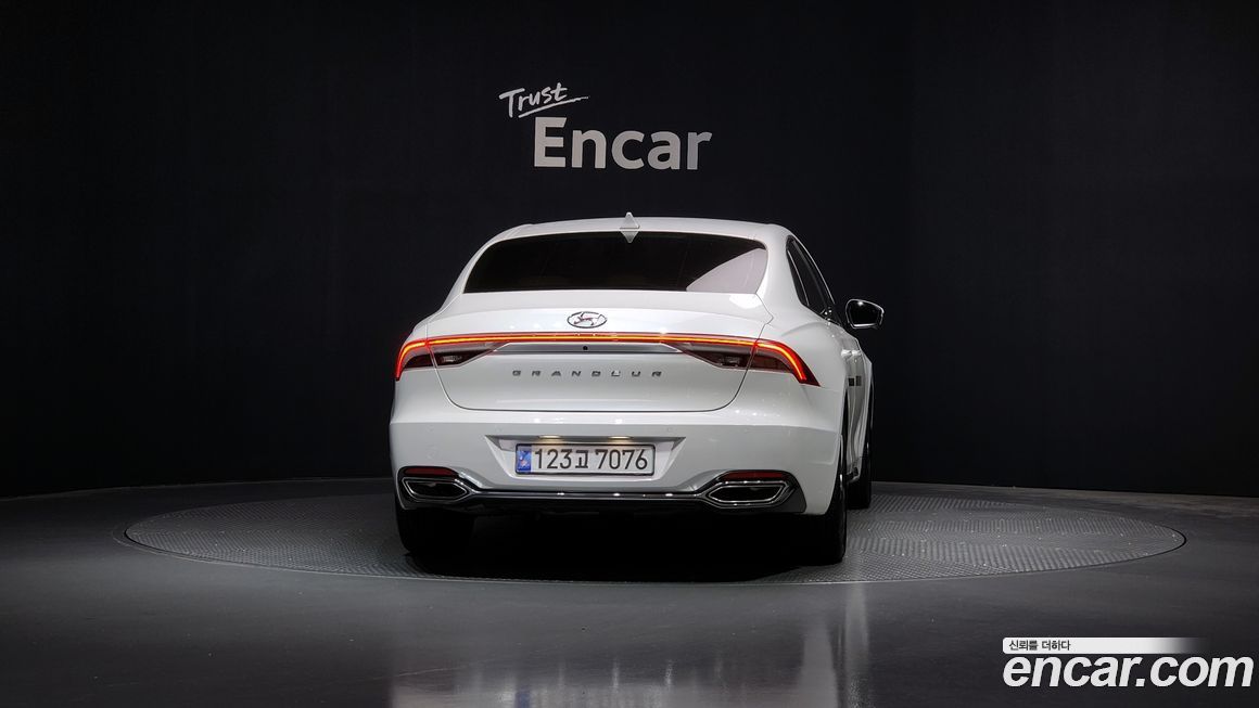 Hyundai Grandeur 2022