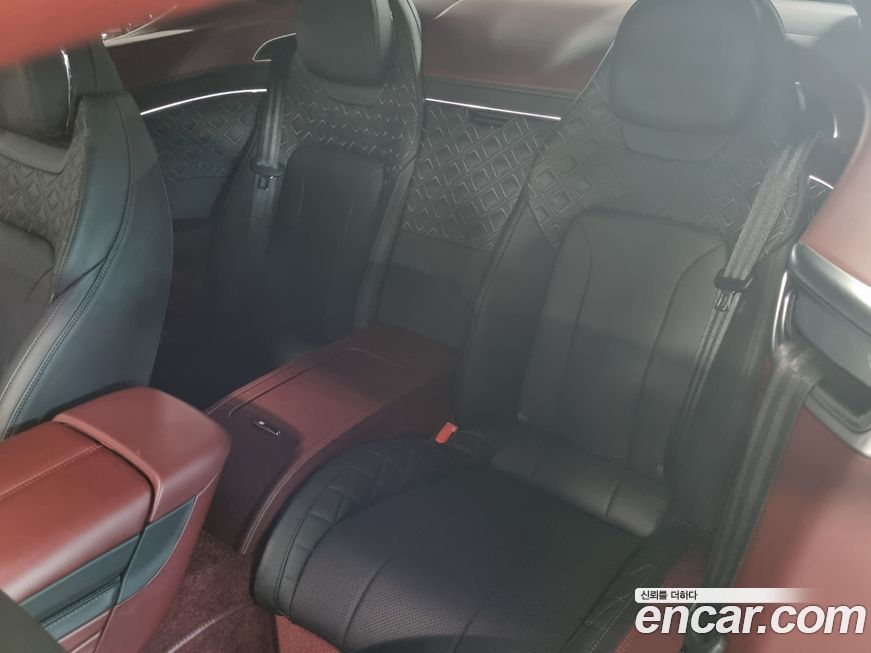 Bentley Continental 2020