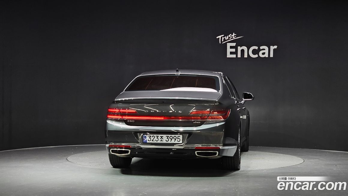 Genesis G90 2021