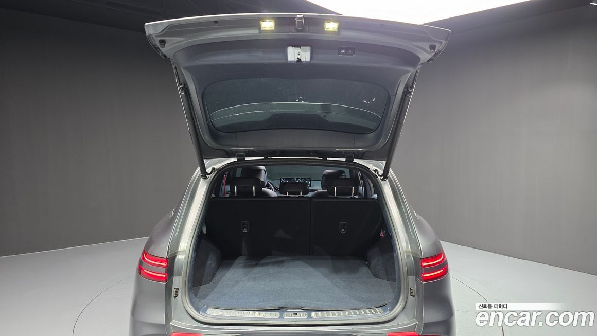 Genesis GV70 2023